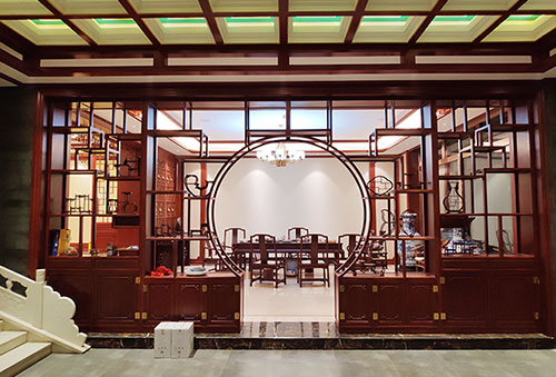 广州中式会所装修茶桌椅摆放效果图